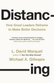 Distancing wer. angielska. Autor: L. David Marquet, Michael Gillespie. Dadada.pl Okładka książki Distancing wer. angielska