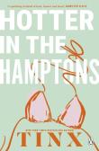 Hotter in the Hamptons wer. angielska. Autor: Tinx. Dadada.pl Okładka książki Hotter in the Hamptons wer. angielska