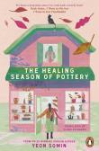 The Healing Season of Pottery wer. angielska. Autor: Somin Yeon. Dadada.pl Okładka książki The Healing Season of Pottery wer. angielska