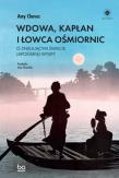 Wdowa, Kapłan i Łowca Ośmiornic. Autor: Chavez Amy. Dadada.pl Okładka książki Wdowa, Kapłan i Łowca Ośmiornic